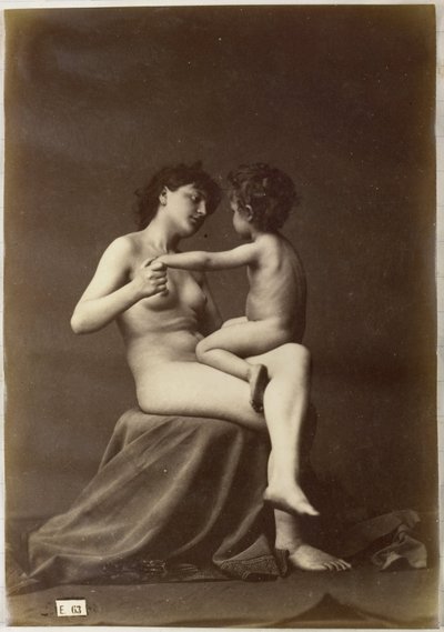Estudio de un desnudo femenino, sentado con un niño desnudo en su regazo. de Louis Jean Baptiste Igout (attributed to)