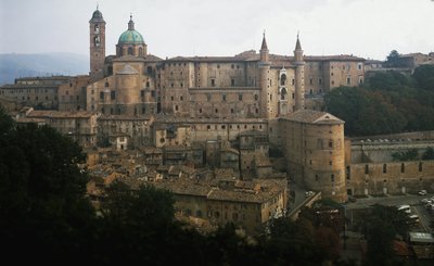 Vista del palacio ducal de Urbino de Luciano Laurana