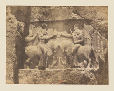 Vista 10 - Naqsh-e Rostam. Relieve rupestre. Investidura de Ardashir I por el dios Ahura-Mazda de Luigi Pesce