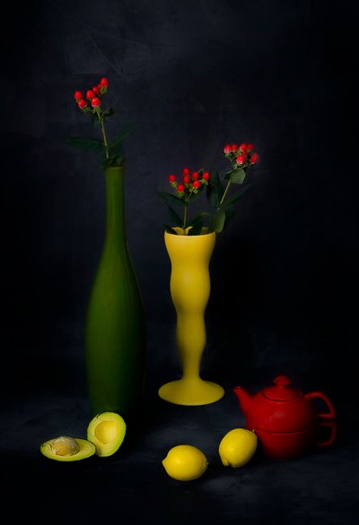 Naturaleza muerta de cocina llena de color de Lydia Jacobs