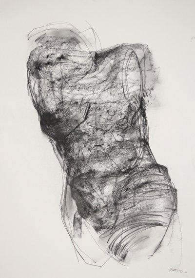 Torso 2, 2022 (carboncillo sobre papel) de Madgalena Morey