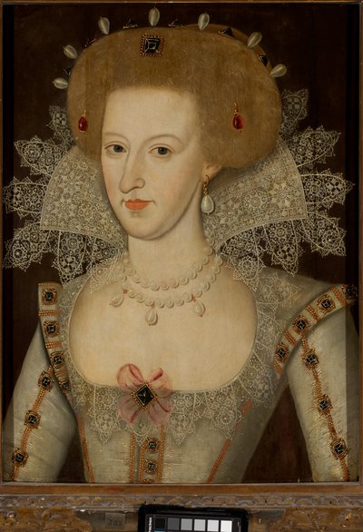Ana de Dinamarca, reina de Jaime I y VI (1574-1619) de Marcus the Younger (circle of) Gheeraerts