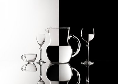 Contraste del cristal transparente de Margareth Perfoncio