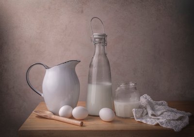 Leche y huevos de granja de Margareth Perfoncio