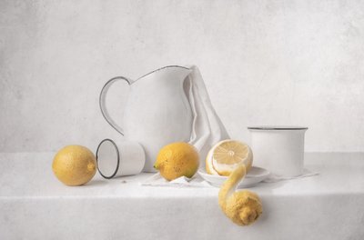 Naturaleza muerta con limones frescos de Margareth Perfoncio