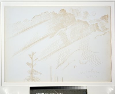 Paisaje montañoso con nubes y árboles de Marsden Hartley
