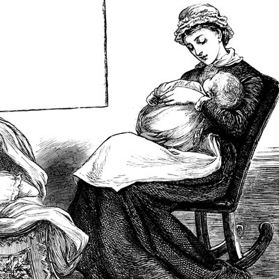 Una madre abrazando a su hijo, sentada en una mecedora de Mary Ellen Edwards