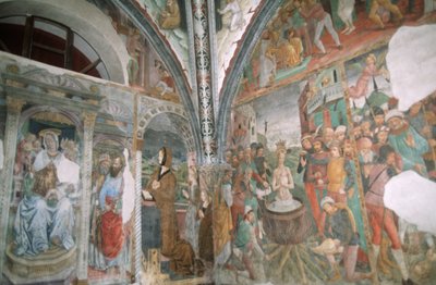 Italia, Piemonte, Serralunga di Crea, Sacro Monte di Crea, Basílica de Santa Maria Assunta, capilla, frescos de Master of Crea