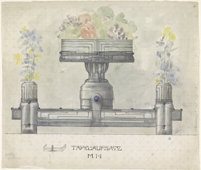 Diseño para un centro de mesa plateado decorado con flores y frutas de Mathieu Lauweriks