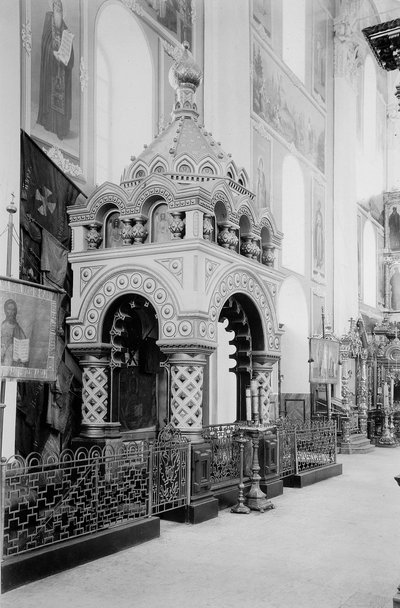 Tumba de Minin en la Catedral del Salvador en el Kremlin de Nizhny Novgorod, Rusia de Maxim Dmitriev