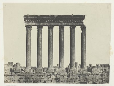Baalbeck (Heliópolis), Columnata del Templo del Sol; Siria de Maxime Du Camp