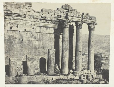 Baalbeck (Heliópolis), Templo de Júpiter, fachada occidental; Siria de Maxime Du Camp