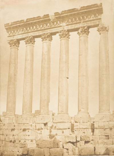 Columnata del Templo del Sol, en Baalbek Heliópolis, septiembre de 1850 de Maxime Du Camp