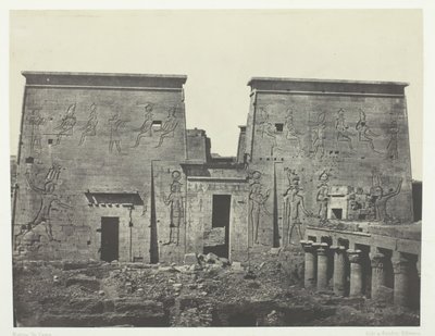 Drômos y Philônes, Gran Templo de Isis en Pilônes, Nubia, 1849-51, impreso en 1852 de Maxime Du Camp