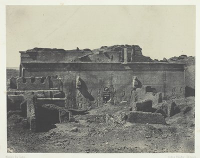 Fachada posterior, Gran Templo de Dendérah Teutyres, Alto Egipto, 1849-51, impreso en 1852 de Maxime Du Camp