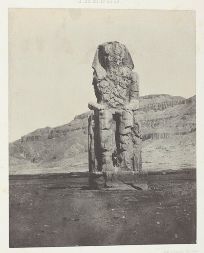 Gournah, Coloso monolítico de Amenofta III; Tebas, lámina 56 del álbum "Egypte, Nubie, Palestine et Syrie" (1852). de Maxime Du Camp