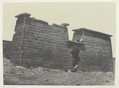 Hémi-Spéos De Séboua, Pylons; Nubia, lámina 98 del álbum "Egypte, Nubie, Palestine et Syrie" (1852) de Maxime Du Camp
