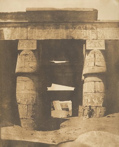 Interior del Templo de Khons, en Karnak, Tebas, 1849-50 de Maxime Du Camp