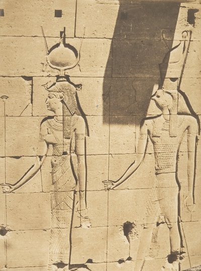 Isis y Horus-Arsiési - Bajo relieve del Templo de Kalabcheh Talmis, 8 de abril de 1850 de Maxime Du Camp