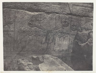Palacio de Karnak, esculturas exteriores del santuario de granito; Tebas de Maxime Du Camp