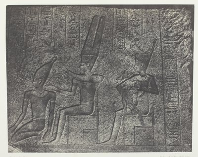 Palais de Karnak, esculturas exteriores del santuario de granito; Tebas de Maxime Du Camp