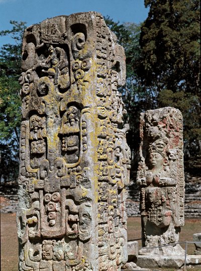 Estelas A y C, Plaza de Ceremonias, 731 d.C. de Mayan