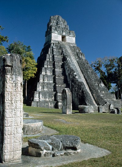 Templo I de Tikal o Templo del Gran Jaguar, siglos VII a VIII de Mayan
