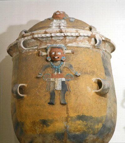 Urna funeraria con tapa, Ixil, Quiché, Guatemala, Periodo Posclásico Temprano (900-1200) de Mayan Mayan