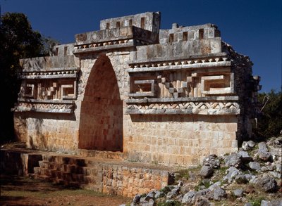 El arco de la entrada de Mayan Mayan