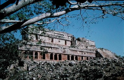 Vista del Gran Palacio de Mayan Mayan