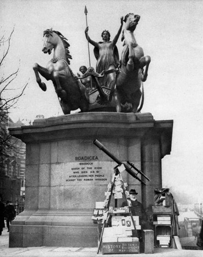 Monumento del Puente de Westminster, Londres, 1926-1927 de McLeish