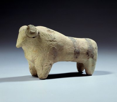 Mesopotamia: estatuilla de toro de terracota con tiras pintadas. Período Obeid (5000-4000 a.C.) de Mesopotamian Mesopotamian