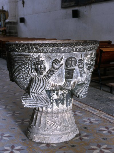 Pila bautismal de Mexican School