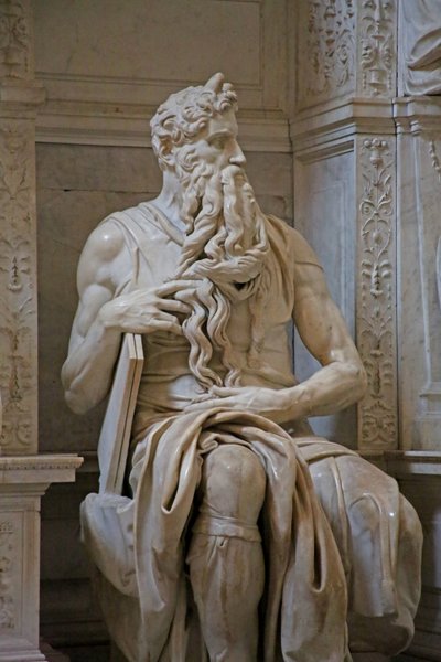 (detalle) Moisés de la tumba de Julio II de Michelangelo Buonarroti