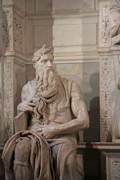 (detalle) Moisés de la tumba de Julio II de Michelangelo Buonarroti
