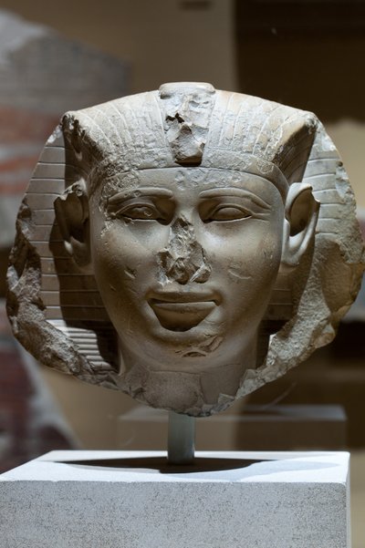 Cabeza de un rey, posiblemente Seankhkare Mentuhotep III, c.2000-1988 a.C. de Middle Kingdom Egyptian