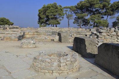 Sitio arqueológico minoico de Phaistos. Parte del complejo noreste. Phaistos, Creta de Minoan
