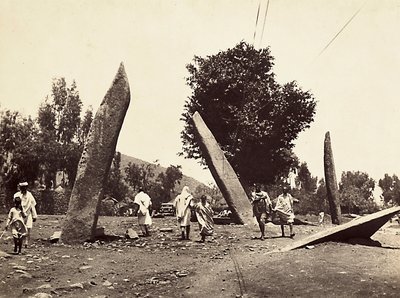 Construyendo un Imperio en la era fascista: sitio donde una vez estuvo el Obelisco de Axum, ahora trasladado a Roma, 09/05/1936 (foto en b/n) de Modestino Baldinetti