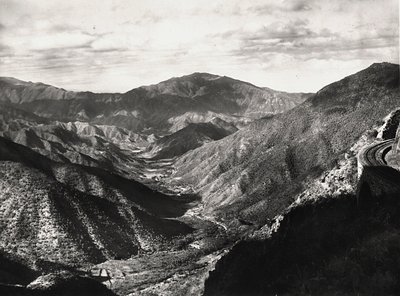 Construyendo un Imperio en la era fascista: el valle de Dorfu, 09/05/1936 (foto en b/n) de Modestino Baldinetti