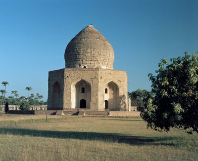 Vista del mausoleo de Asif Khan ubicado en Shahdara Bagh de Mughal School