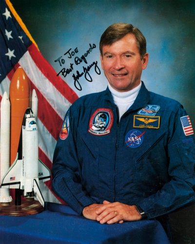 John Watts Young, astronauta de la NASA, c. 1990s de NASA Images
