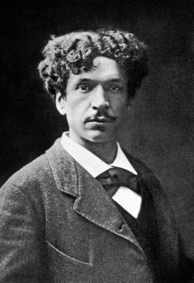 Charles Cros (1842-1888) descubrió la técnica de la fotografía en color en 1869 e inventó el principio del fonógrafo gramófono en 1876, foto por Nadar c. 1871 de Nadar