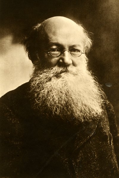 Piotr Alexeyevich Kropotkin, anarquista ruso, c. 1900 de Nadar