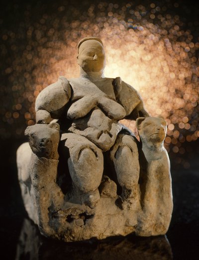 Deidad Diosa Madre en un trono, excavado en Catal Huyuk, en Anatolia central. de Nathan Benn