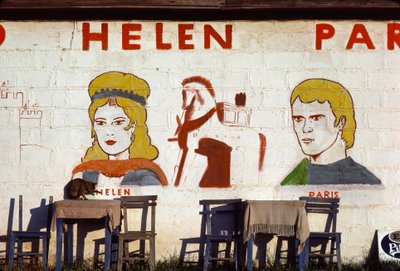 Mural de la cafetería Helena de Troya (Turquía) de Nathan Benn