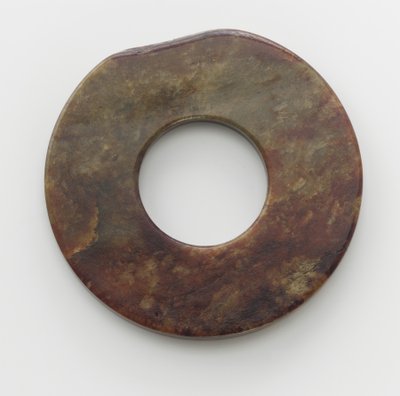 Disco (bi) Cultura Qijia, c.2500-2000 a.C. de Neolithic Period Chinese School