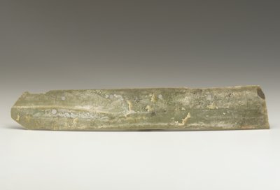 Cuchillo de cosecha (hu), Cultura Qijia, c.2500-2000 a.C. de Neolithic Period Chinese School