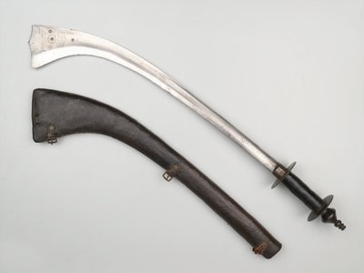 Espada Kora y vaina de Nepalese School
