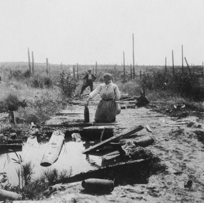 La Carretera Principal, Colina 60, Bélgica, Primera Guerra Mundial, c. 1914-c. 1918 de Nightingale and Co