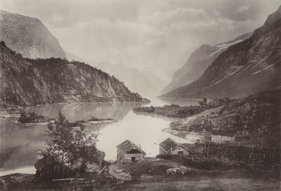 Vista del lago Loen, Nordfjord (fotografía en b/n) de Norwegian Photographer